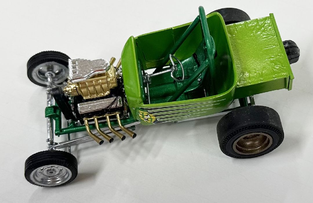 Atlantis 1/25 Kellers Kustom's Competition T Roadster Pickup - Click Image to Close