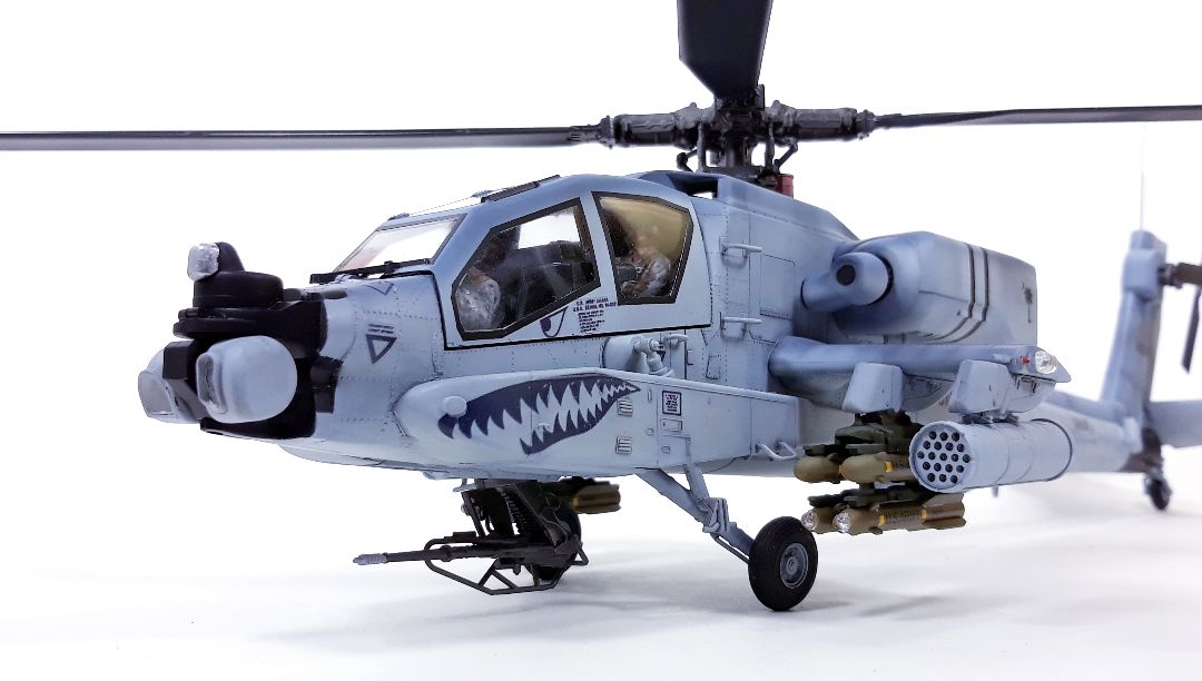 Academy 1/35 AH-64A ANG "South Carolina"