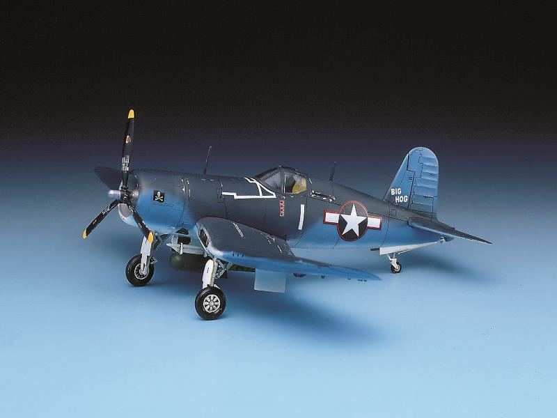 Academy 1/72 F4U-1 - Click Image to Close