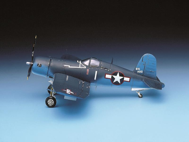 Academy 1/72 F4U-1 - Click Image to Close