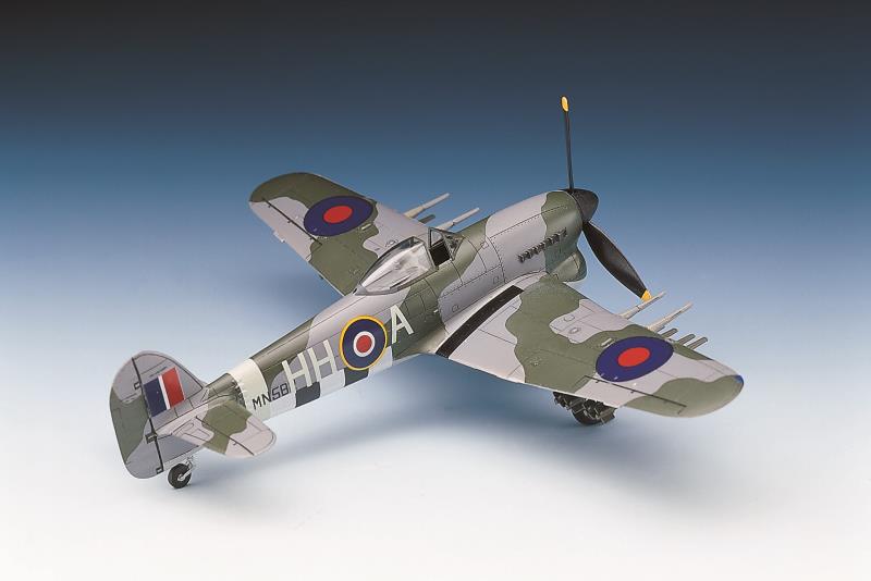 Academy 1/72 TYPHOON MK.IB - Click Image to Close