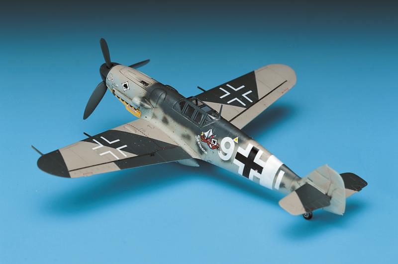 Academy 1/72 MESSERSCHMITT BF109G-6