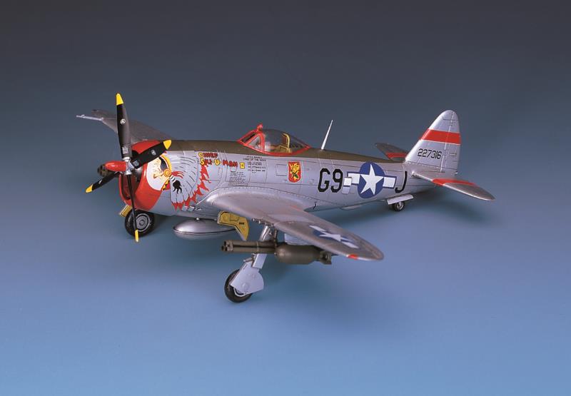 Academy 1/72 P-47D "BUBBLE-TOP"