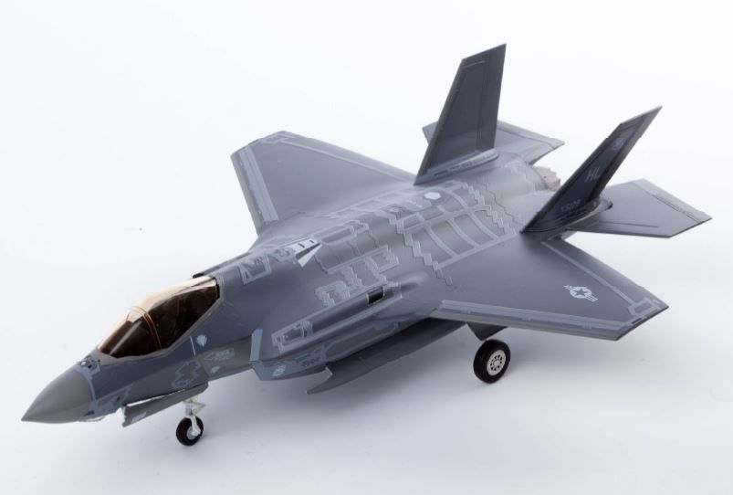 Academy 1/72 F-35A "Seven Nation Air Force" - Click Image to Close
