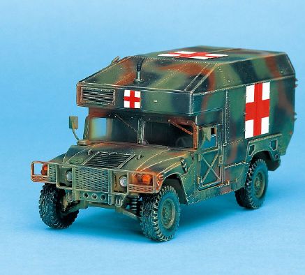 Academy 1/35 M997 Maxi Ambulance - Click Image to Close