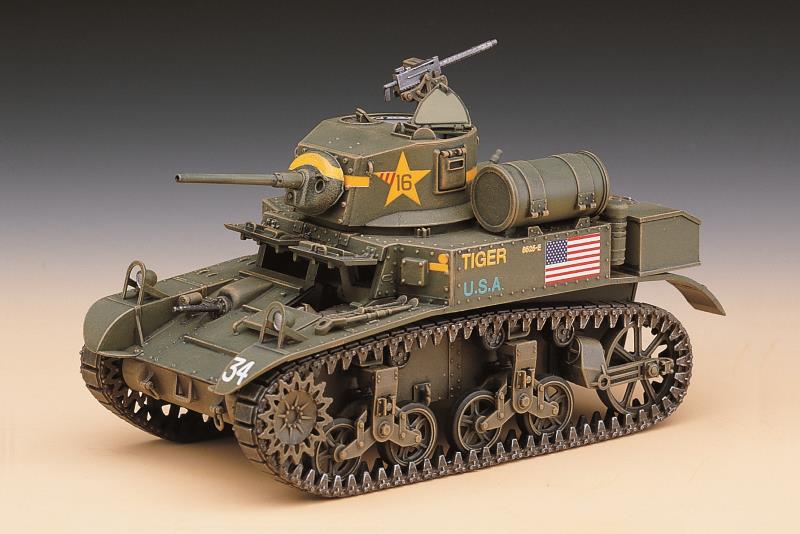 Academy 1/35 U.S. M3A1 STUART LIGHT TANK - Click Image to Close