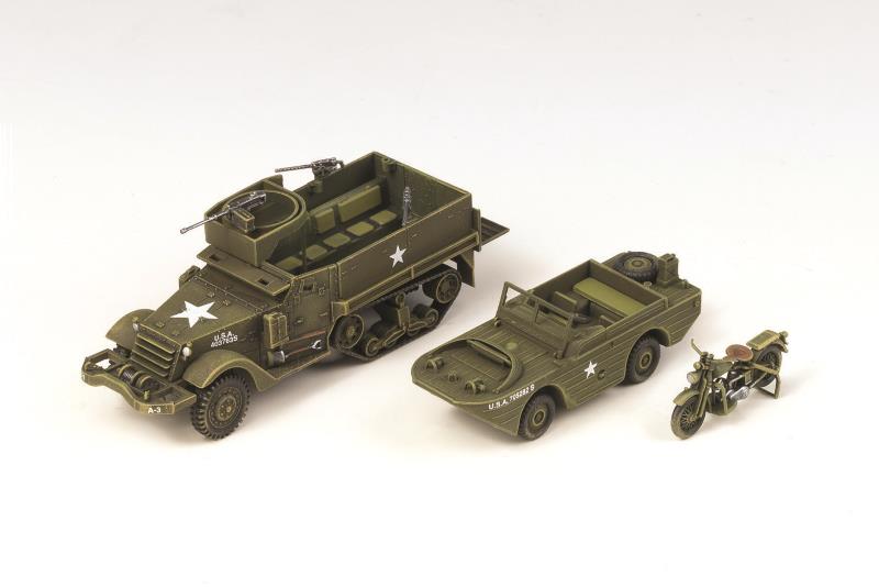 Academy 1/72 M3 U.S HALF TRACK - Click Image to Close