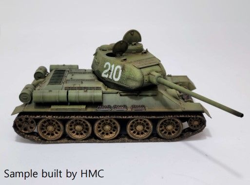 Academy 1/35 Soviet Medium Tank T-34-85 Ural Tank Factory No.183 - Click Image to Close