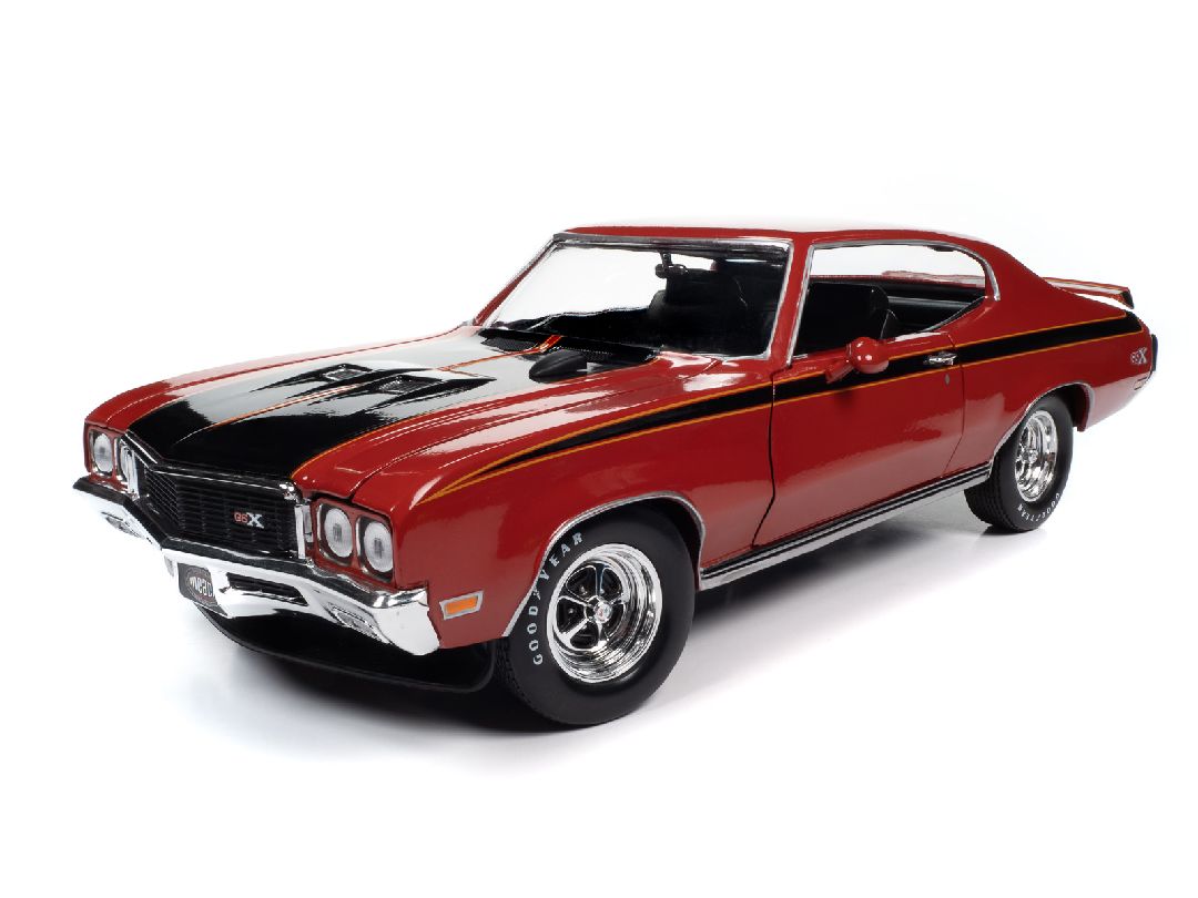 American Muscle 1/18 1972 Buick GSX (Class of 1972 & MCACN) - Click Image to Close