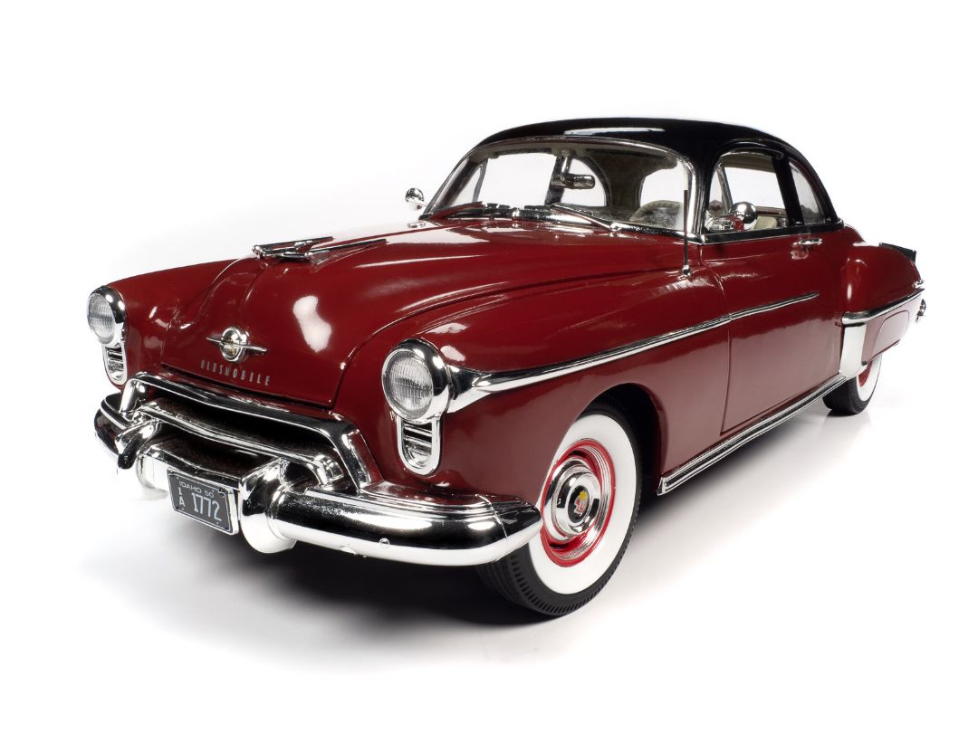 American Muscle 1/18 1950 Oldsmobile 88 Holiday Coupe - Red