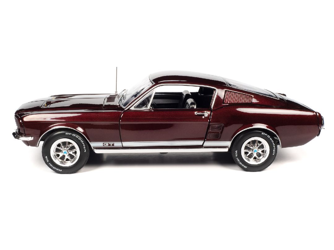 American Muscle 1/18 1967 Ford Mustang 2+2 GT - Vintage Burgundy - Click Image to Close