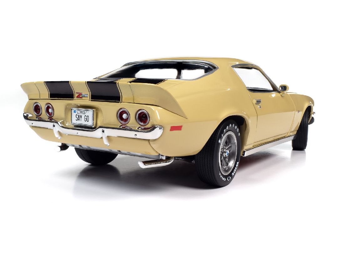 American Muscle 1/18 1972 Chevrolet Camaro Z/28 RS -Cream Yellow - Click Image to Close