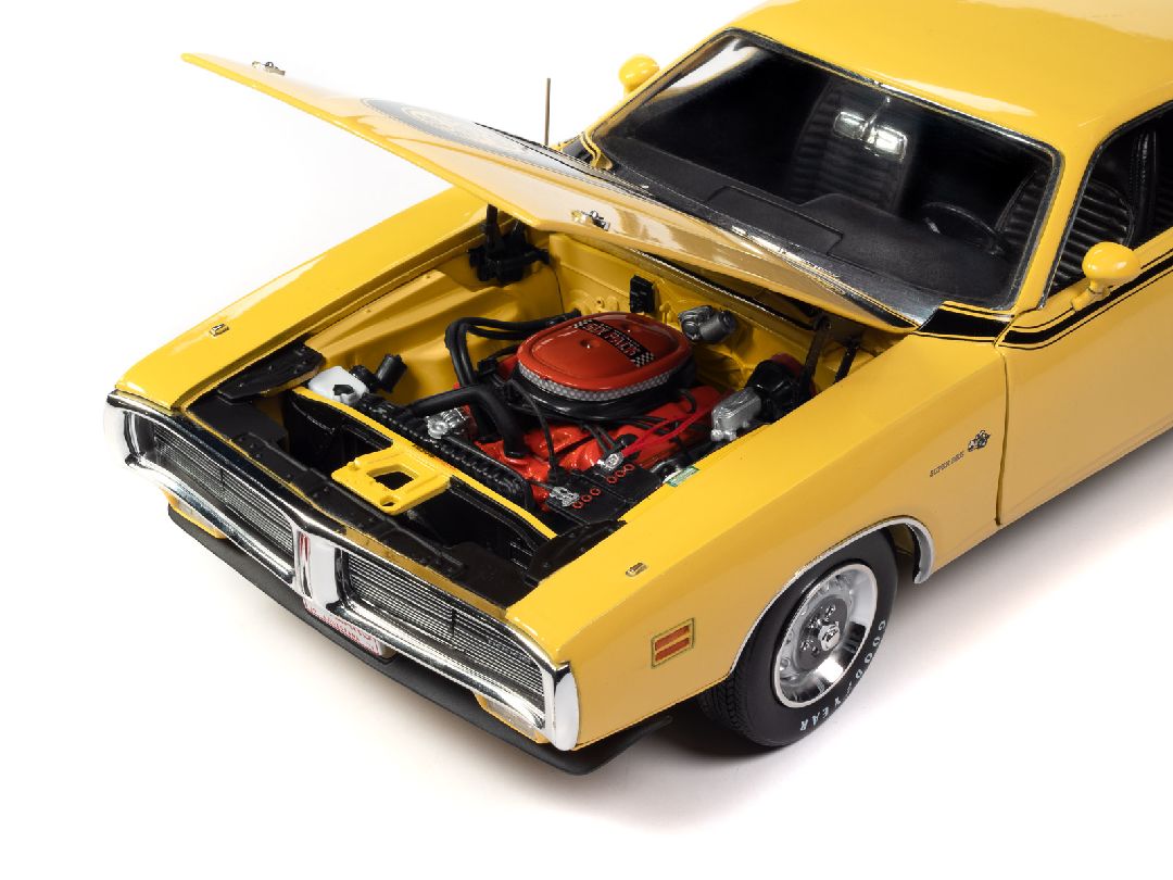American Muscle 1/18 1971 Dodge Charger Super Bee
