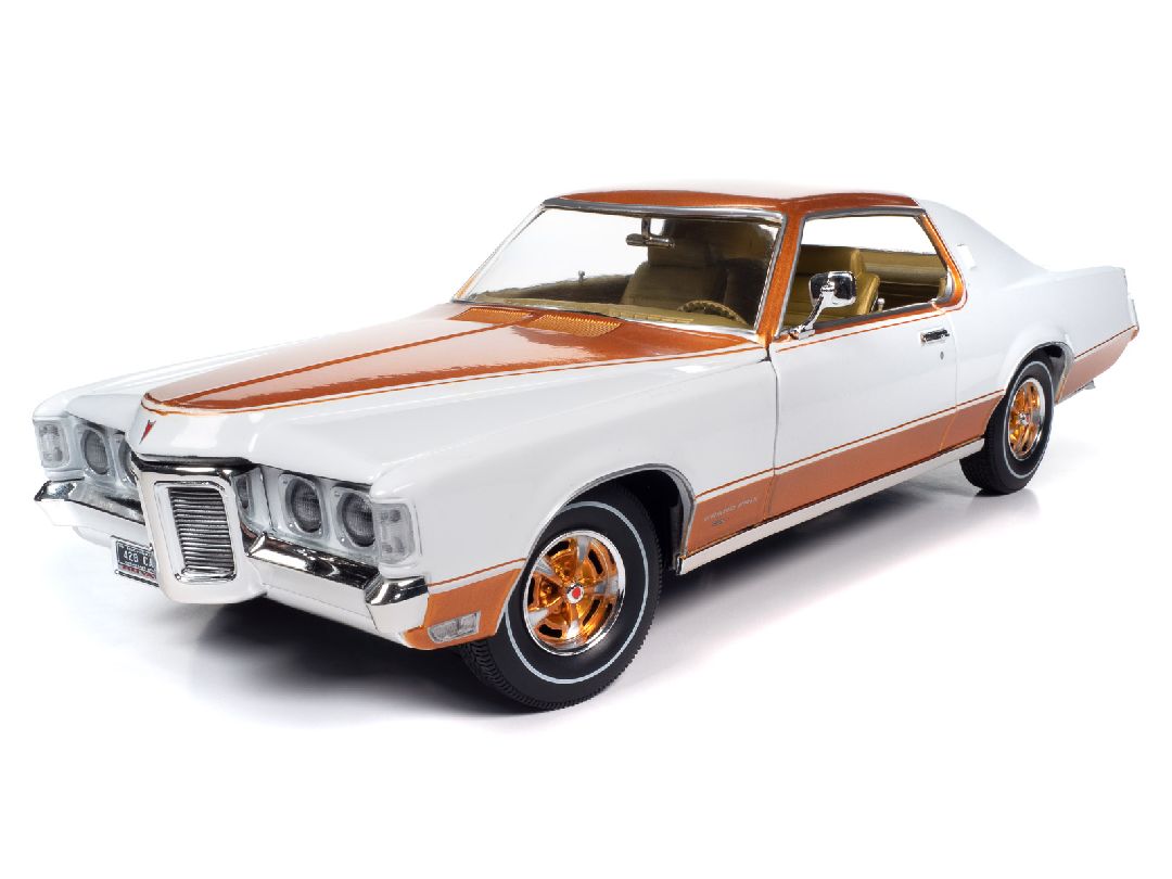 American Muscle 1/18 1969 Pontiac Grand Prix (Royal Bobcat)