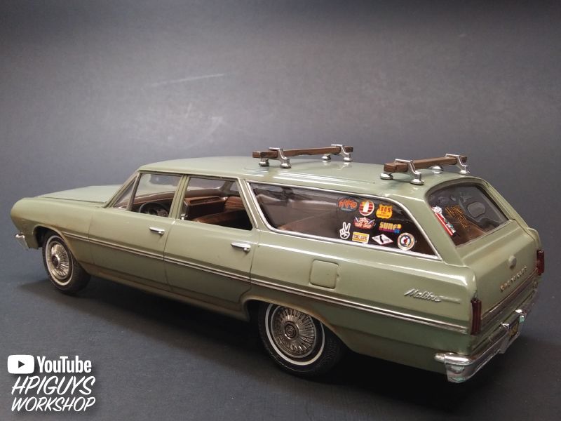 AMT 1965 Chevelle "Surf Wagon" 1/25 Model Kit (Level 2) - Click Image to Close