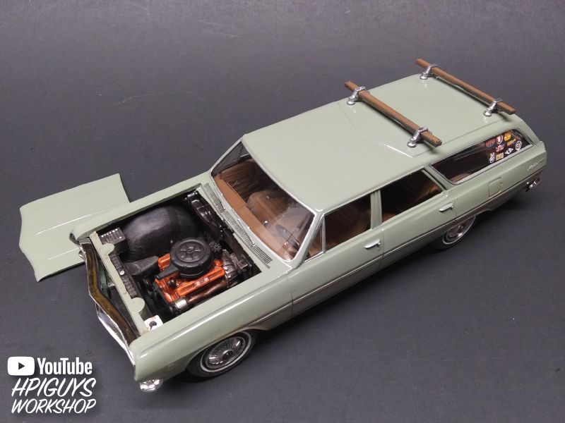 AMT 1965 Chevelle "Surf Wagon" 1/25 Model Kit (Level 2) - Click Image to Close