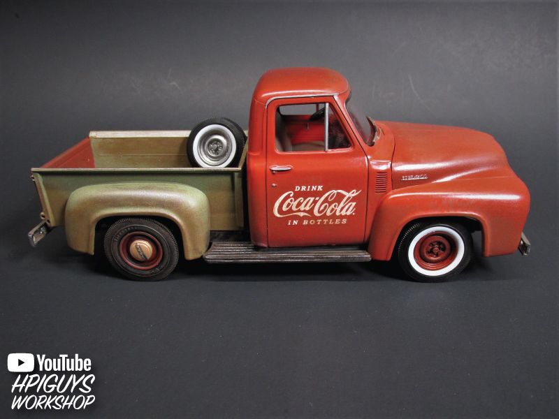 AMT 1953 Ford Pickup (Coca-Cola) 1/25 Model Kit (Level 3)