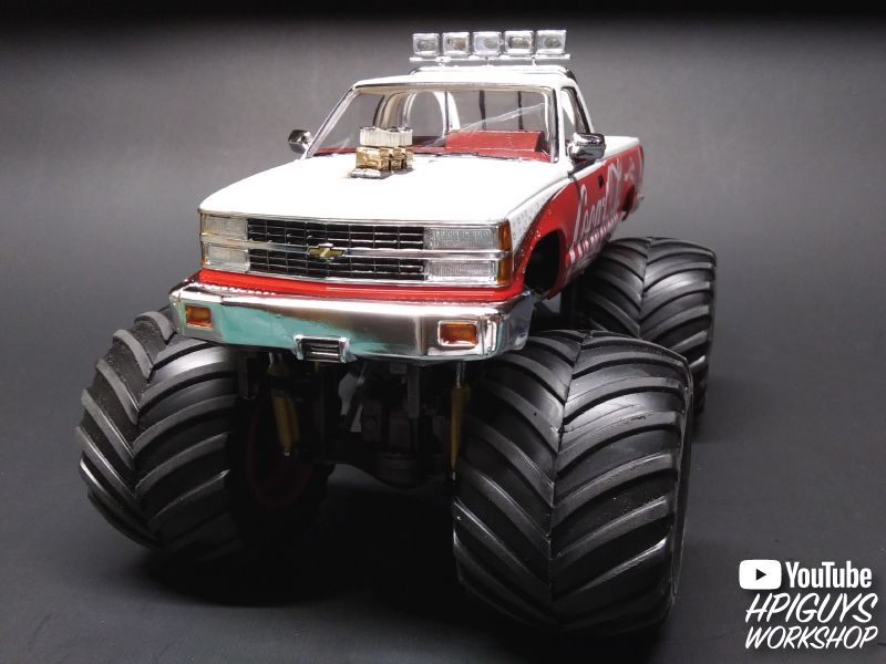 AMT 1988 Chevy Silverado Monster Truck (Coca-Cola) 1/25 Model - Click Image to Close