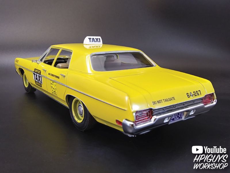 AMT 1970 Ford Galaxie Taxi 1/25 Model Kit (Level 2) - Click Image to Close
