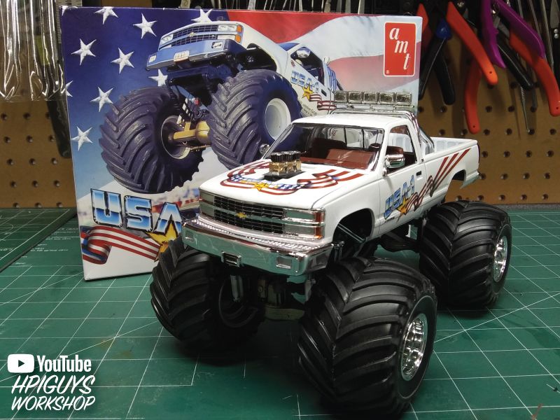 AMT USA-1 Chevy Silverado Monster Truck 1/25 Model Kit (Level 2) - Click Image to Close