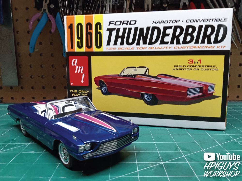 AMT 1966 Ford Thunderbird Hardtop/Convertible 1/25 Model Kit - Click Image to Close