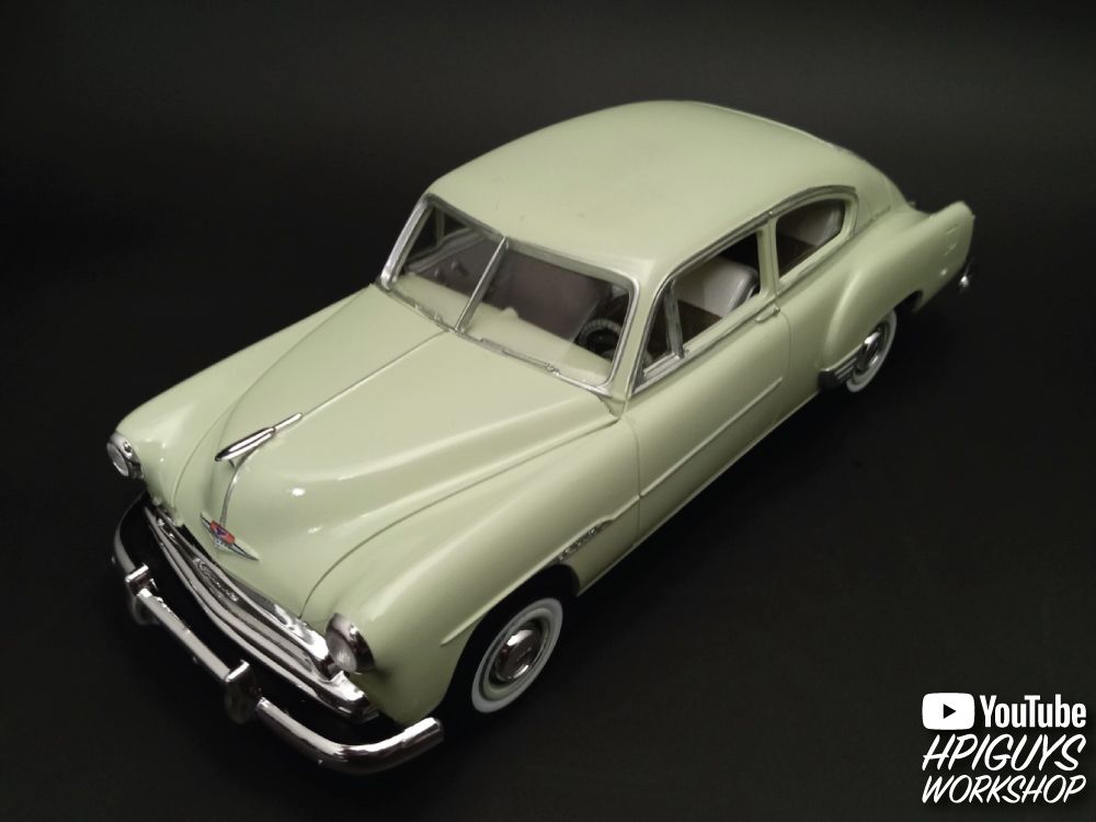 AMT 1/25 1951 Chevrolet Fleetline Model Kit (Level 2) - Click Image to Close