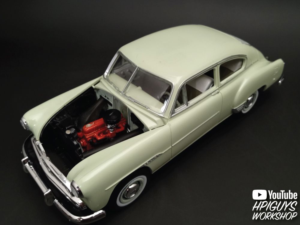 AMT 1/25 1951 Chevrolet Fleetline Model Kit (Level 2) - Click Image to Close