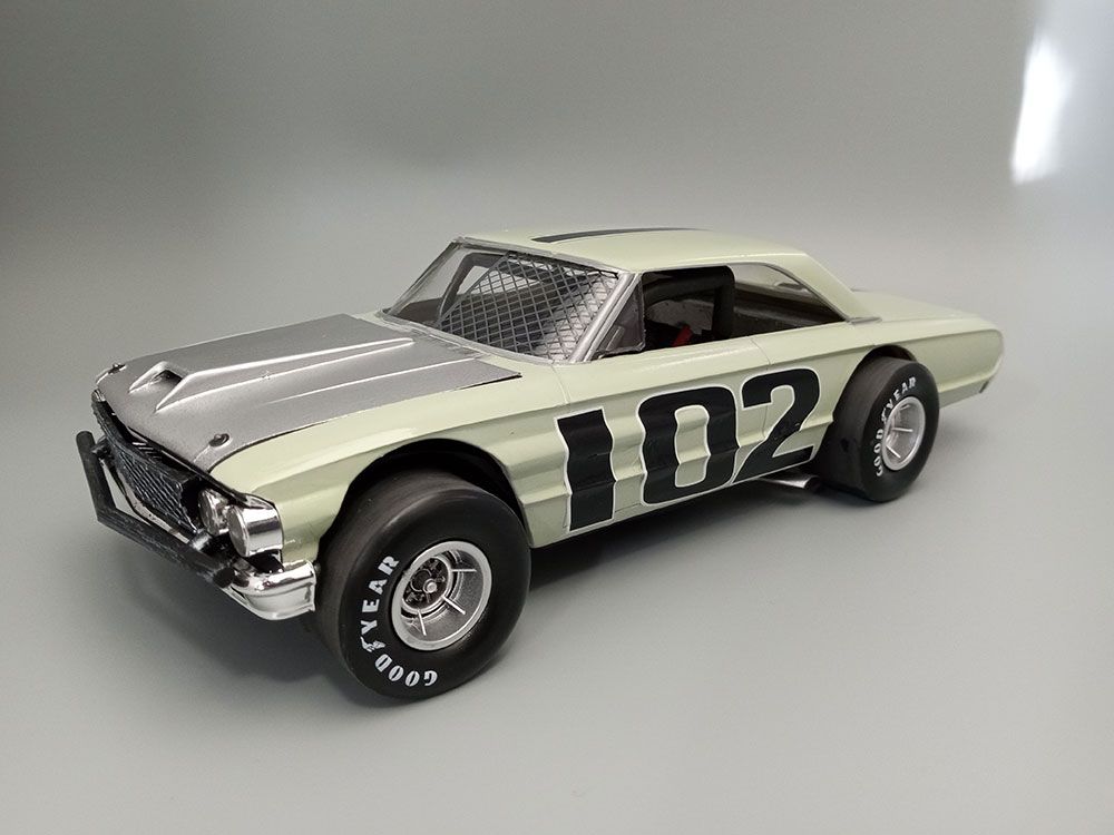 AMT 1/25 1964 Ford Galaxie Modified Stocker