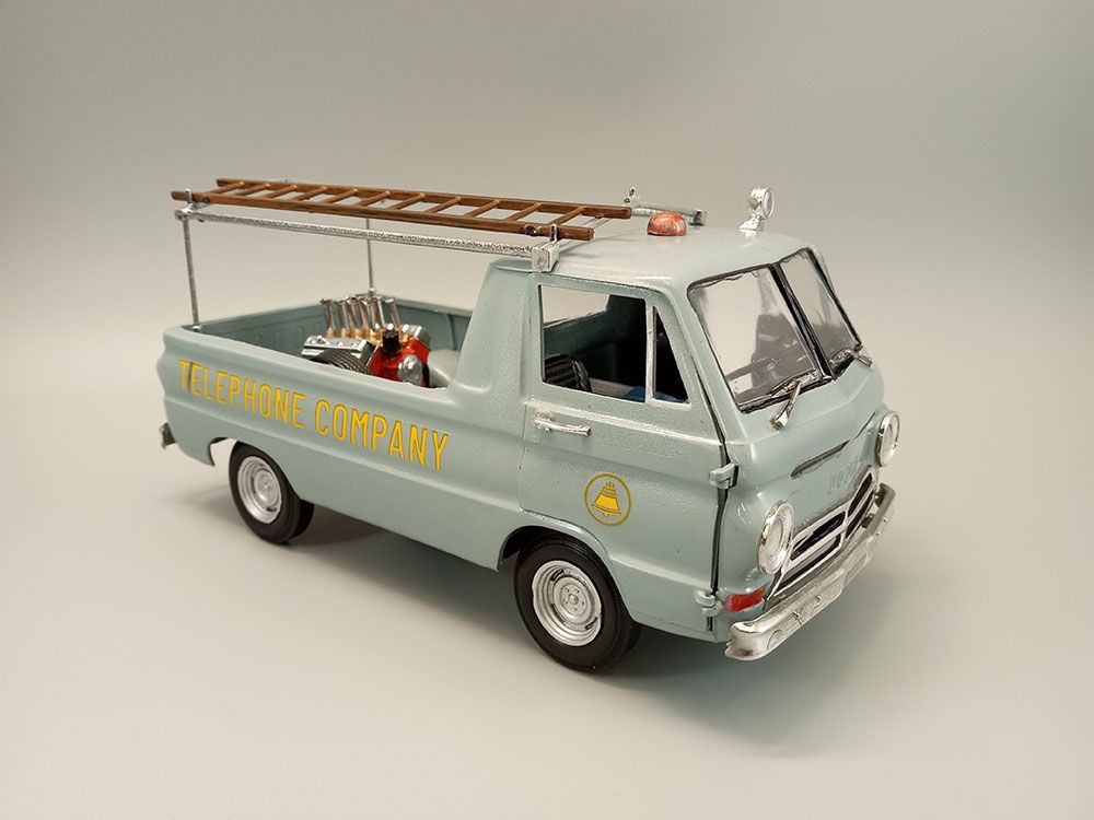 AMT 1/25 1966 Dodge A100 Pickup "Touch Tone Terror"