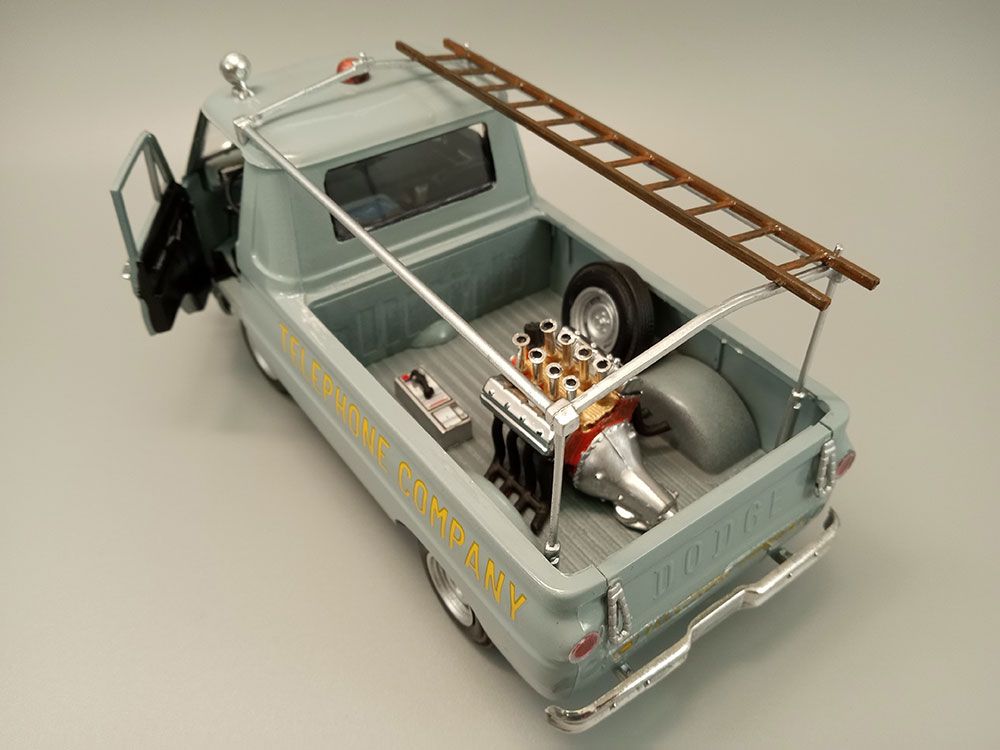 AMT 1/25 1966 Dodge A100 Pickup "Touch Tone Terror"