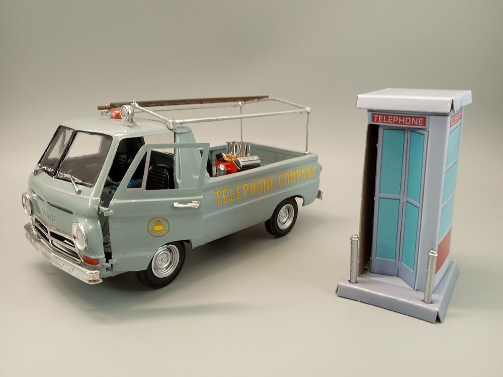 AMT 1/25 1966 Dodge A100 Pickup "Touch Tone Terror"