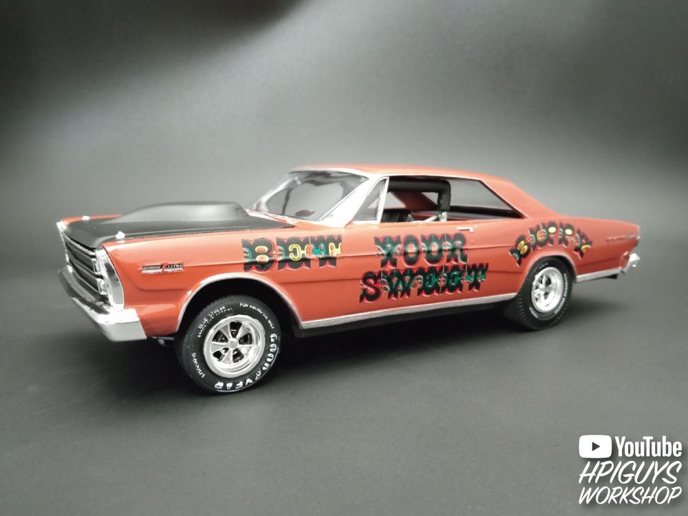 AMT 1/25 1966 Ford Galaxie "Sweet Bippy" (Level 2) - Click Image to Close