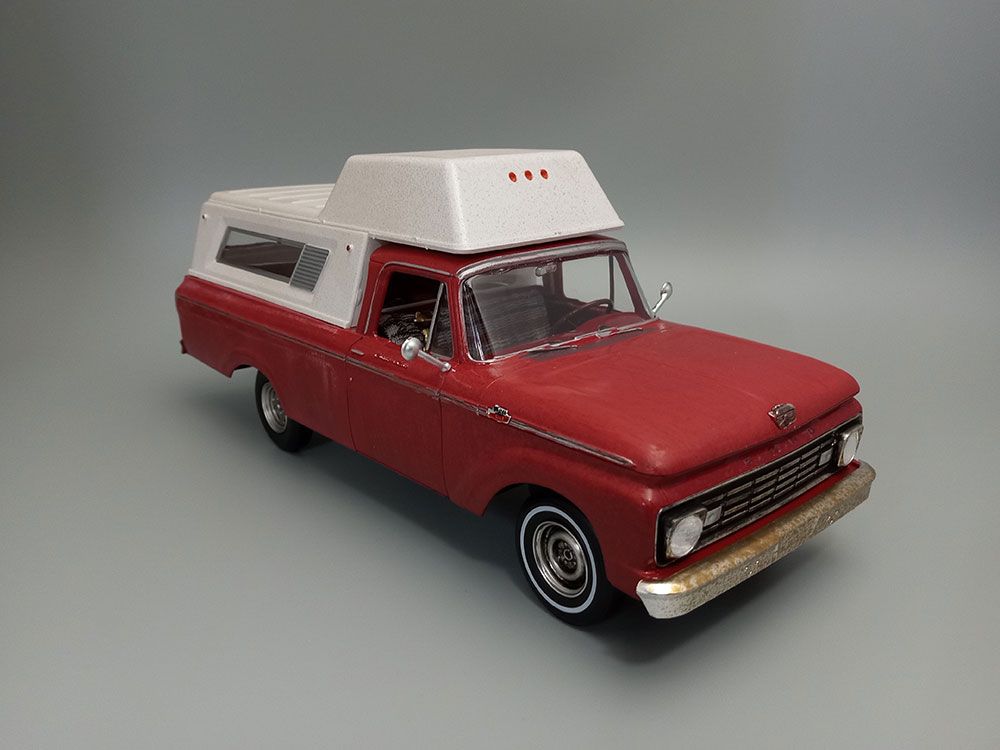 AMT 1/25 1963 Ford F100 Camper Pickup NEW TOOLING - Click Image to Close