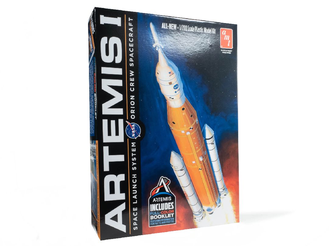 AMT 1/200 NASA Artemis-1 Rocket - Click Image to Close