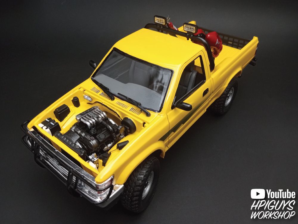 AMT 1/20 1992 Toyota 4x4 Pickup - Click Image to Close