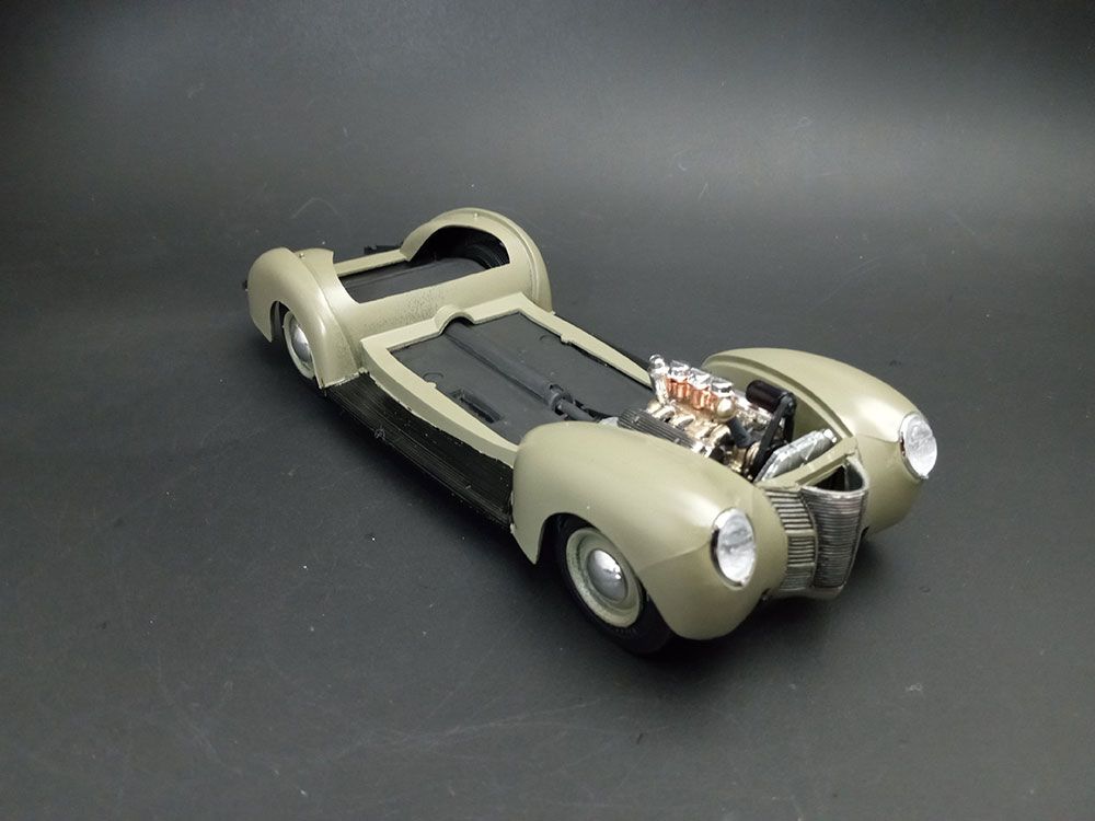 AMT 1/25 1939 Ford Sedan Street Rod Series Model Kit - Click Image to Close