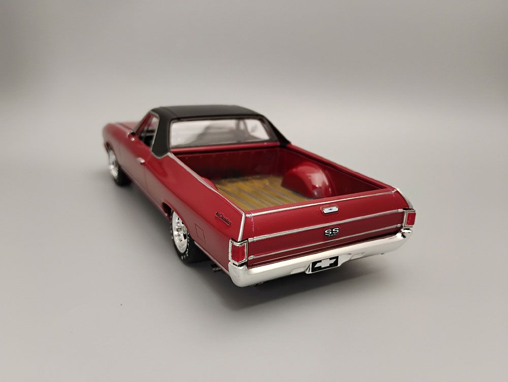 AMT 1968 El Camino Street Machine 1/25 Model Kit (Level 2)