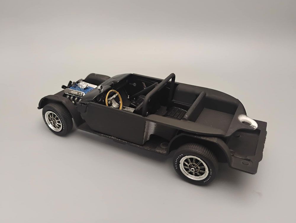 AMT 1/25 1966 Shelby Mustang 350GT Model Kit (Level 2)