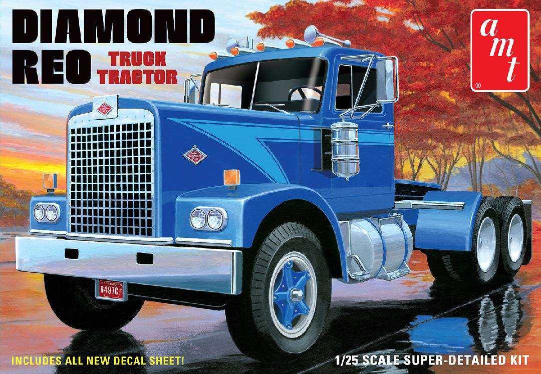 AMT 1/25 Diamond Reo Truck Tractor Model Kit (LeveL 2)