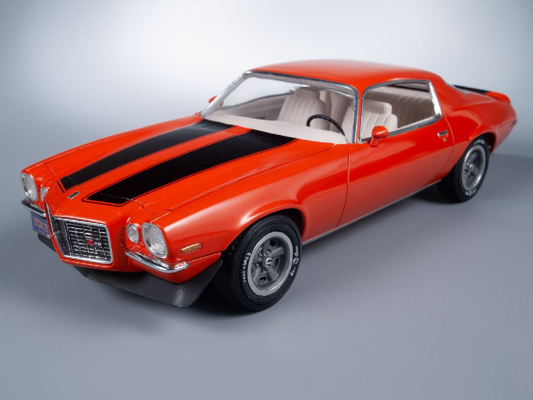 AMT 1970 1/2 Chevy Camaro Z/28 1/25 Model Kit (Level 2) - Click Image to Close