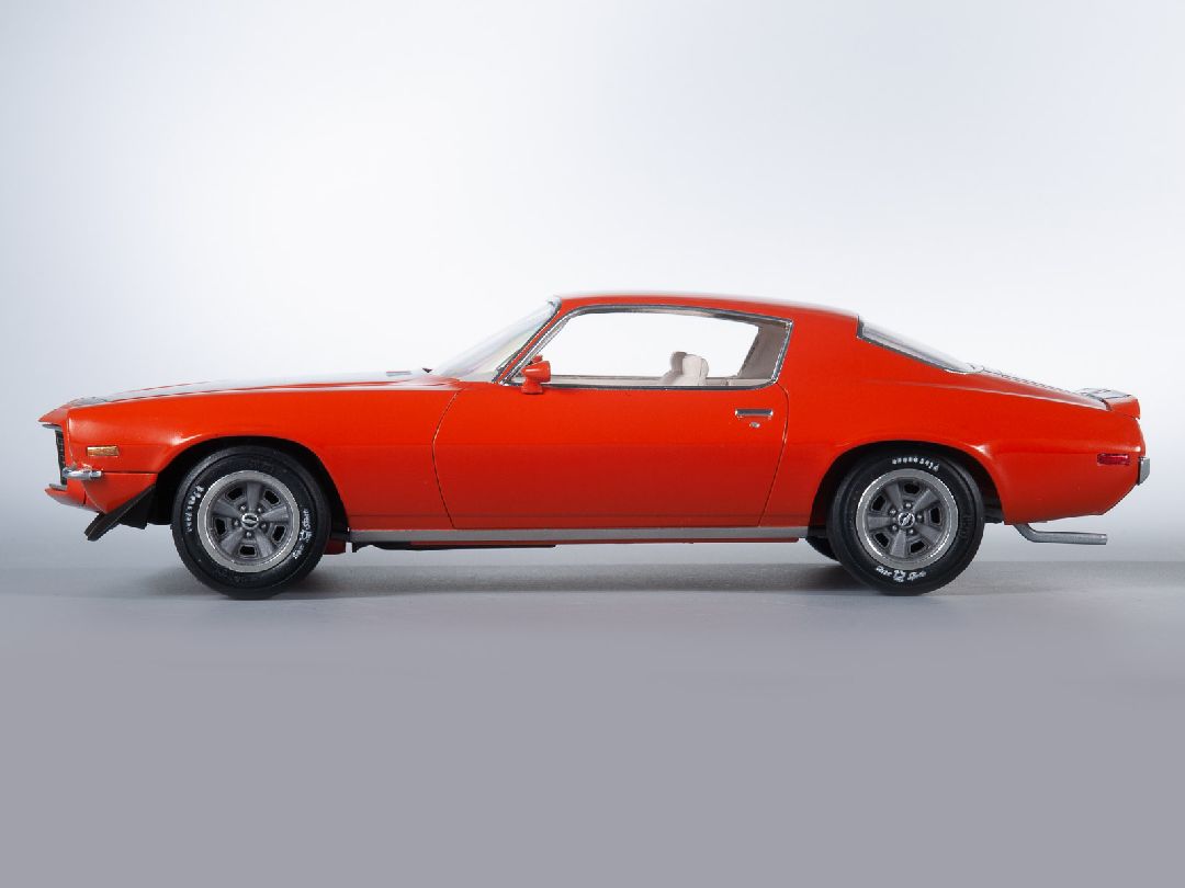 AMT 1970 1/2 Chevy Camaro Z/28 1/25 Model Kit (Level 2) - Click Image to Close