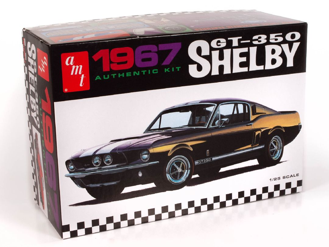 AMT 1967 Shelby GT-350 Molded in White 1/25 Model Kit (Level 2) - Click Image to Close