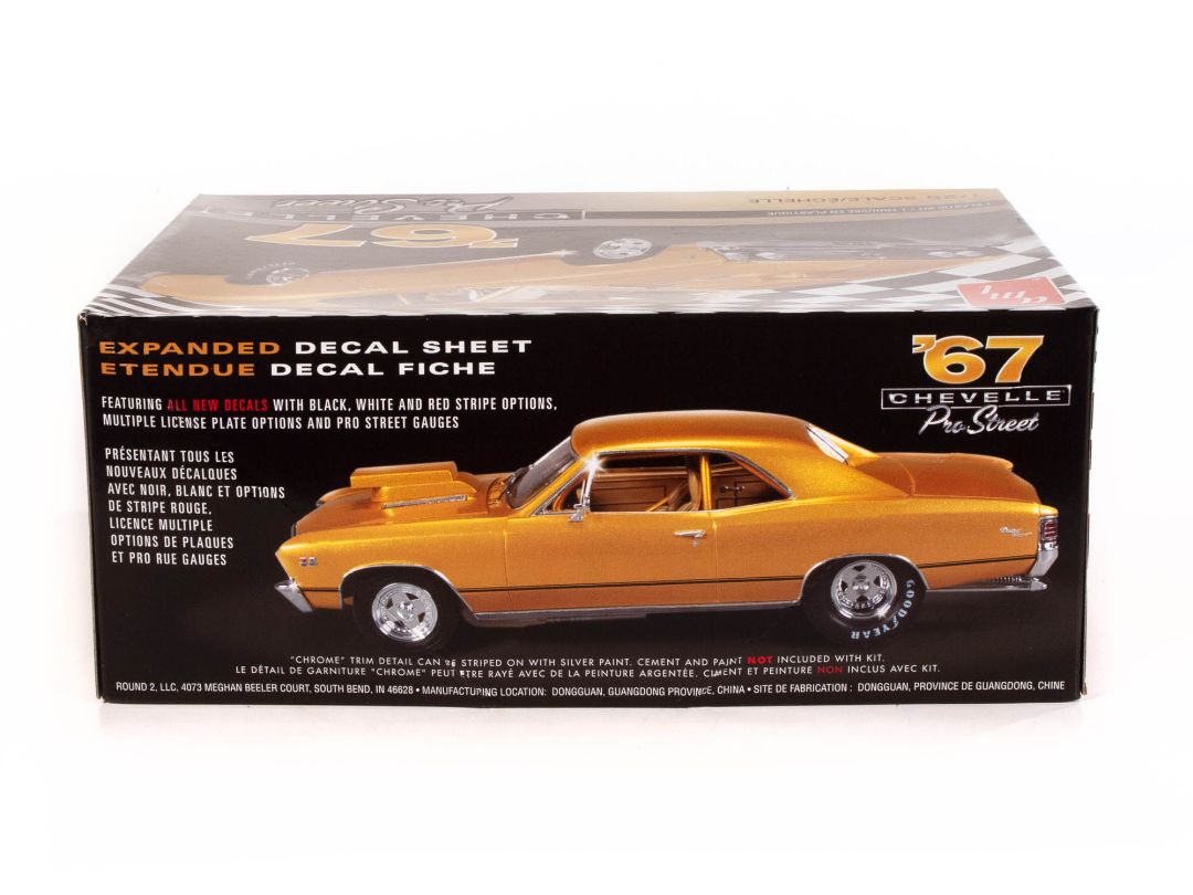 AMT 1967 Chevy Chevelle Pro Street 1/25 Model Kit (Level 2) - Click Image to Close