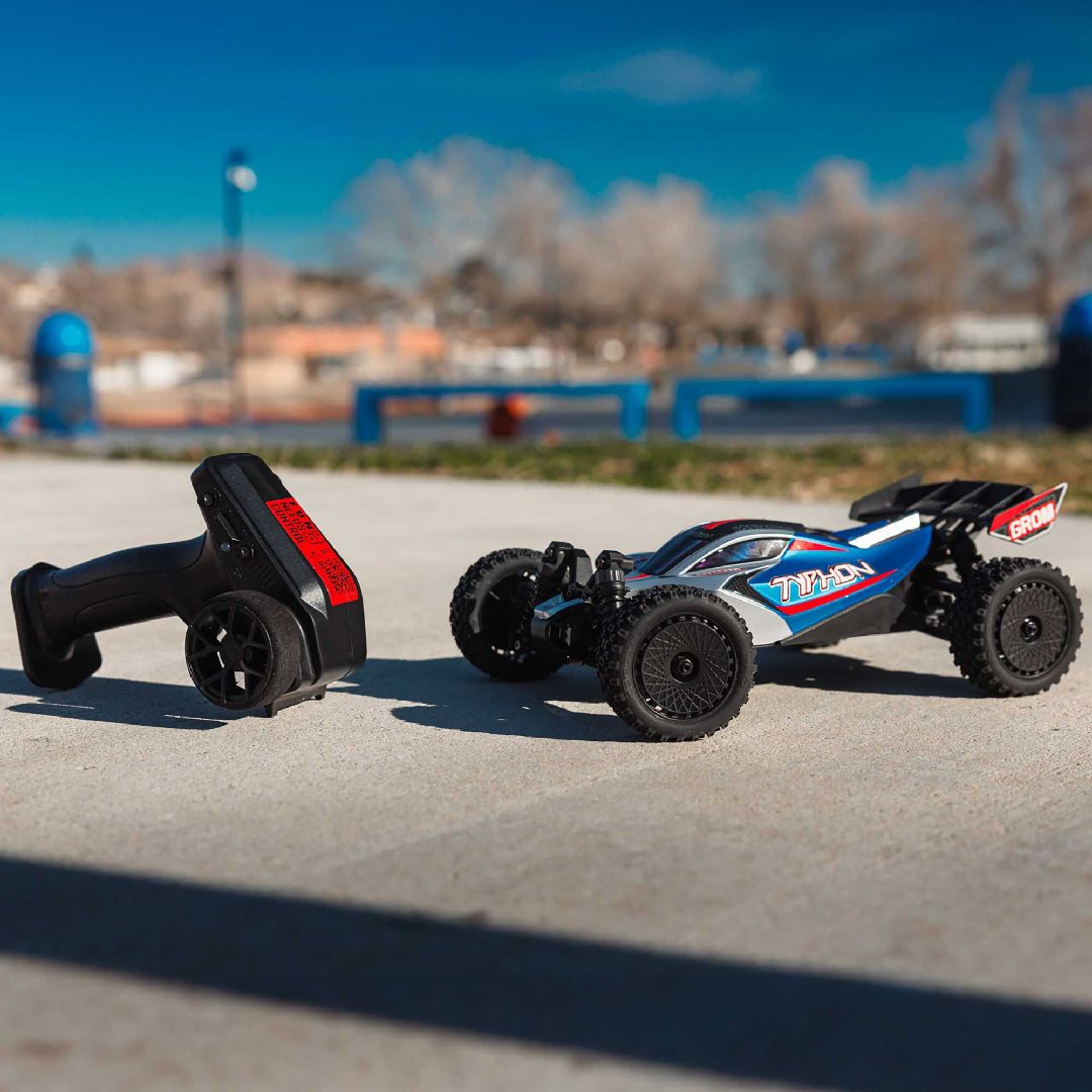 Arrma 1/14 TYPHON GROM 4x4 Buggy RTR- Blue/Silver