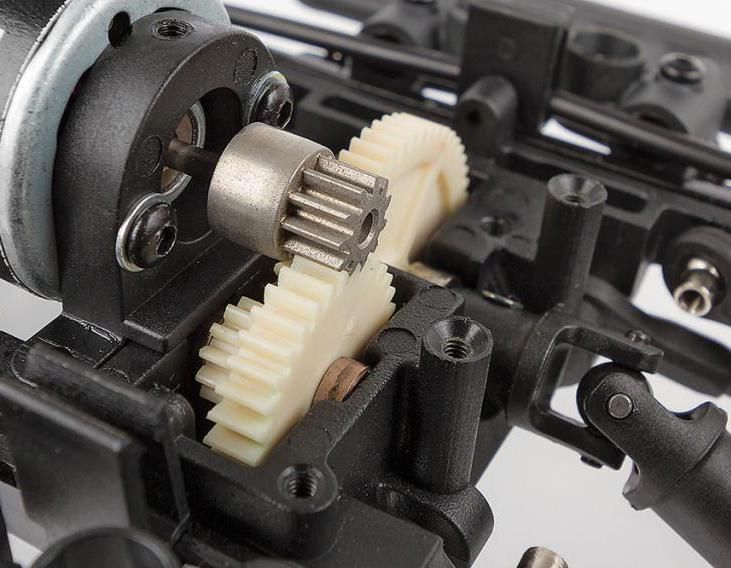 Team Associated MT12 Monster Truck Red RTR Team Associated MT12 Monster Truck Red RTR