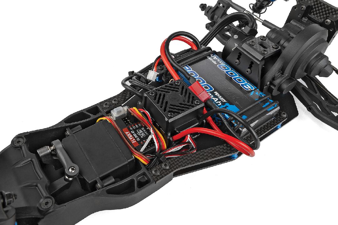 Team Associated SR10M Dirt Oval RTR LiPo Combo, Blue Team Associated SR10M Dirt Oval RTR LiPo Combo, Blue