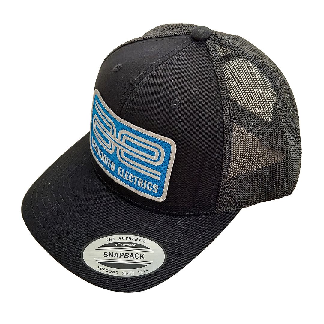 Team Associated AE Logo Trucker Hat, curved bill, black