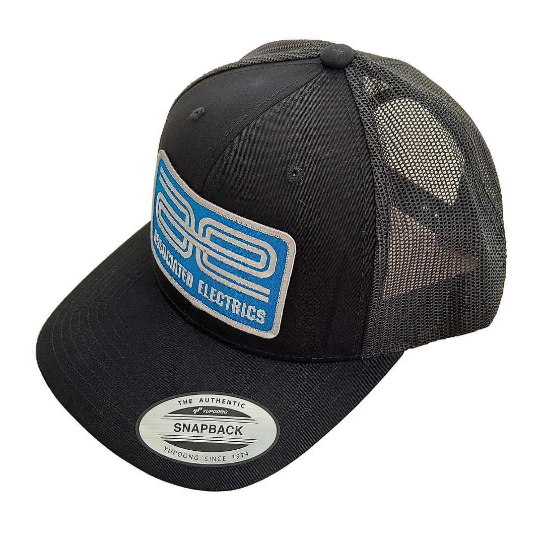 Team Associated AE Logo Trucker Hat, curved bill, black - Click Image to Close