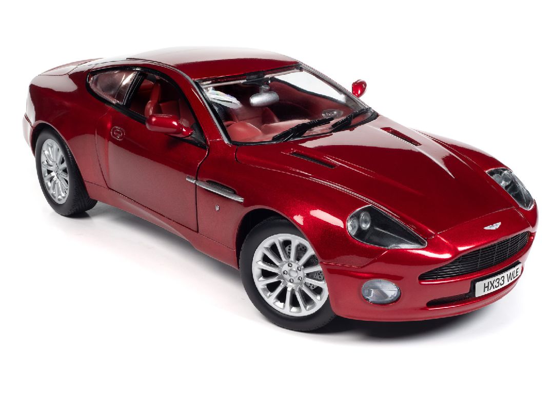 Auto World 1/18 2005 Aston Martin V12 Vanquish S - Toro Red Mica - Click Image to Close