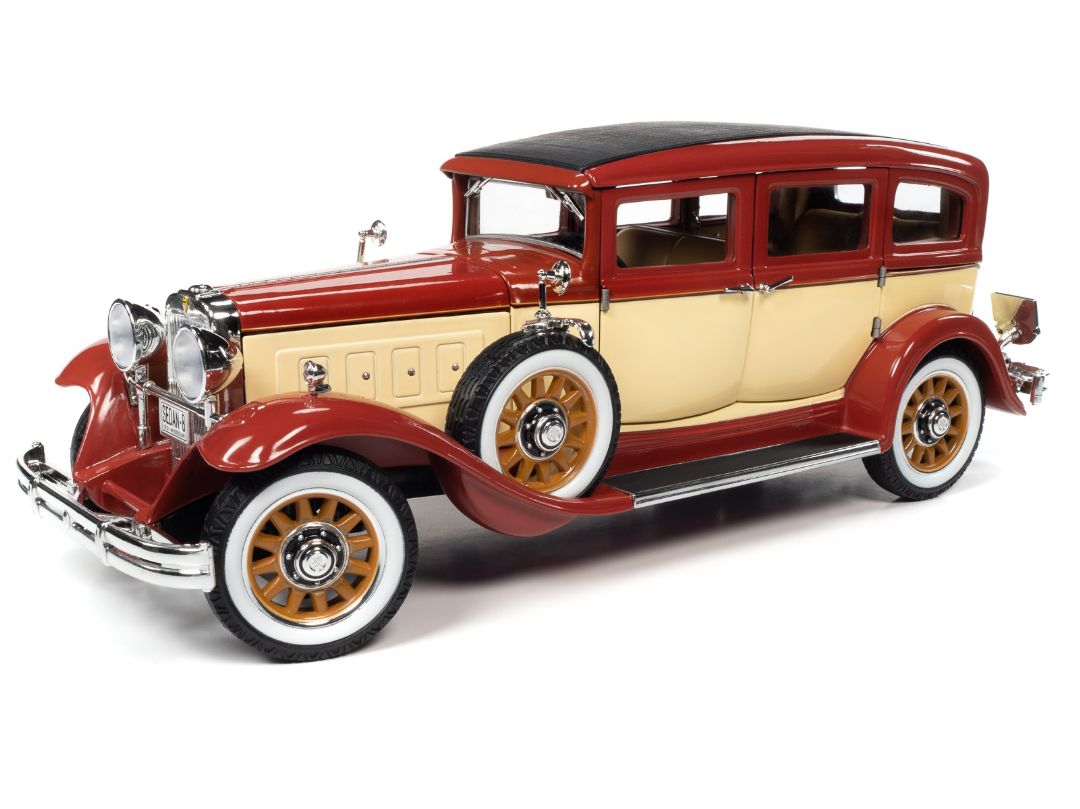 Auto World 1/18 1931 Peerless Master 8 Sedan - Maroon & Cream